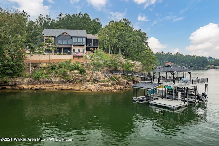 179 County Road 2022 Crane Hill, AL 35053