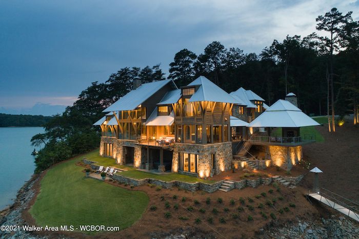 390 County Road 2015 Crane Hill, AL 35053